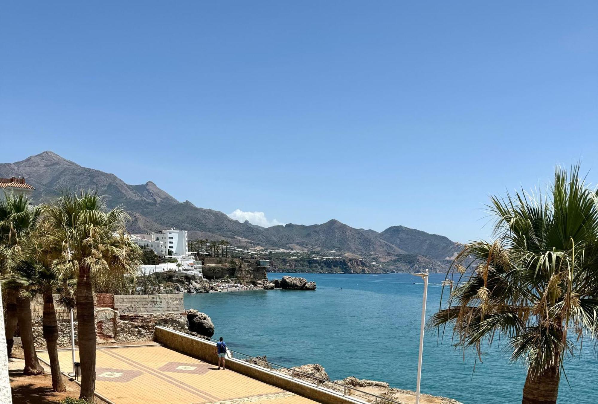 Fuentes De Nerja Apartment Exterior photo
