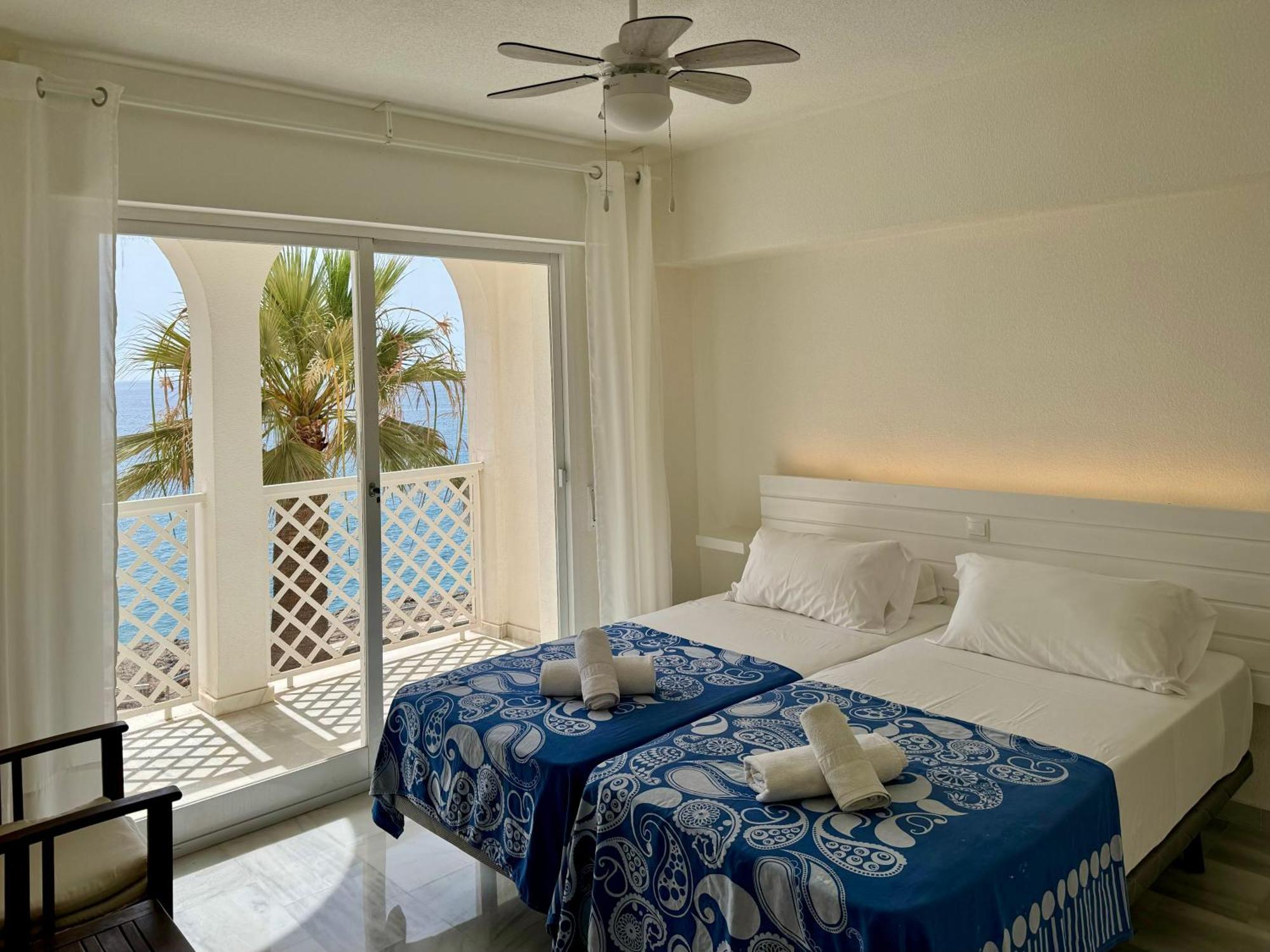 Fuentes De Nerja Apartment Room photo