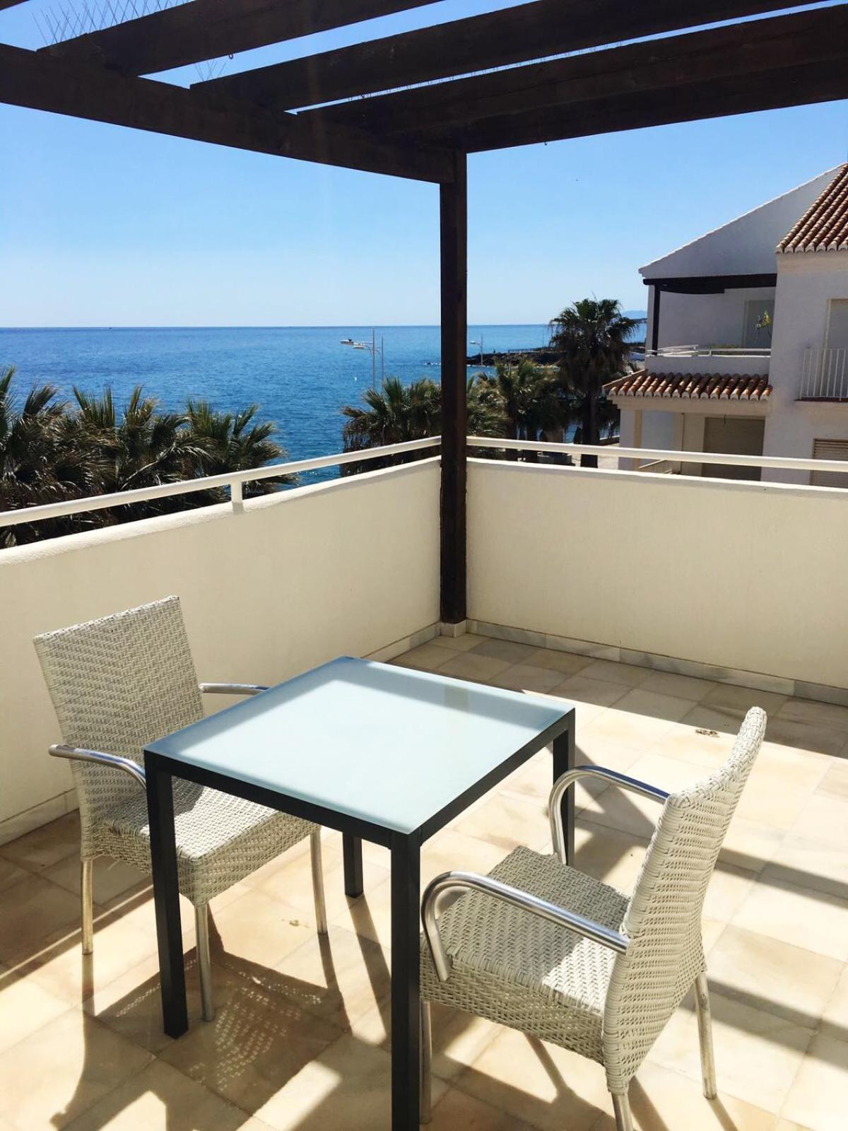 Fuentes De Nerja Apartment Exterior photo